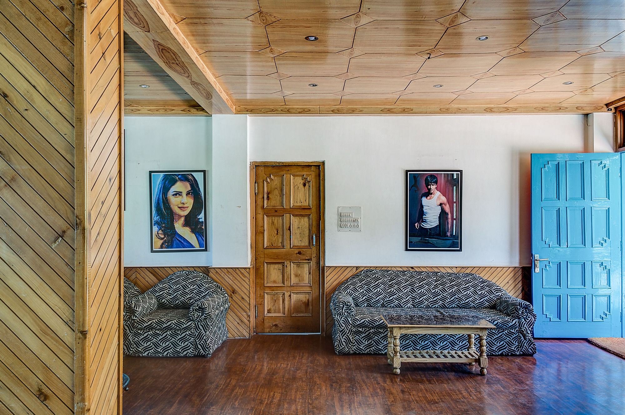 Hotel Treebo Trend Celebriti Manali Vashist Zewnętrze zdjęcie
